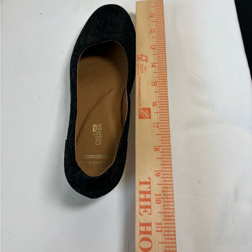 Clarks Black Women's Flats - Picture 8 of 8